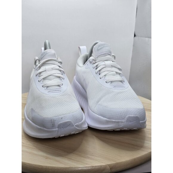 Nike Promina White Pure Platinum white Size 8 Women EUC - Picture 2 of 9